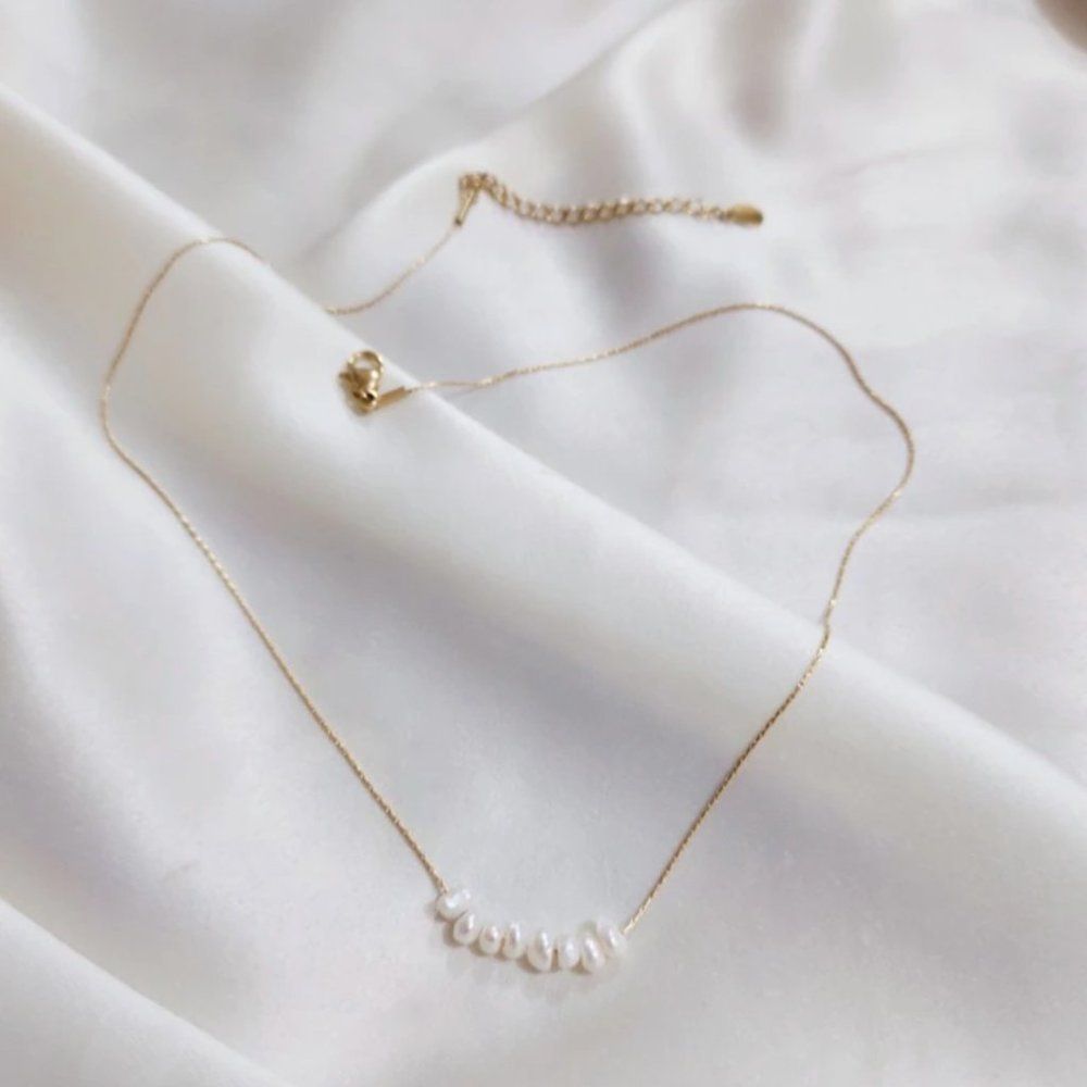 Delicate Seed Pearl Beaded Gold Necklace - Picture 11 of 13
